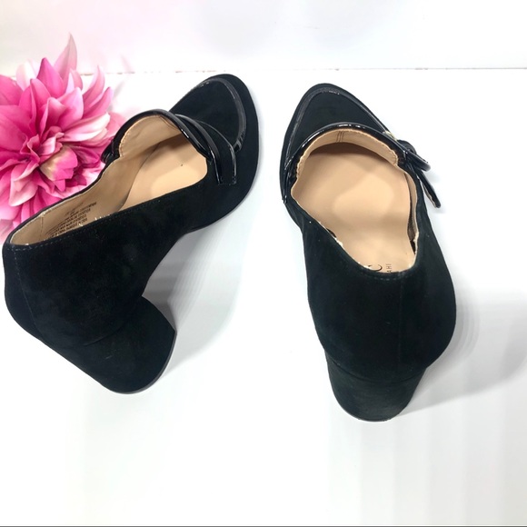 Isaac Mizrahi black Gene suede loafer size 8
(B 5) - Picture 8 of 14